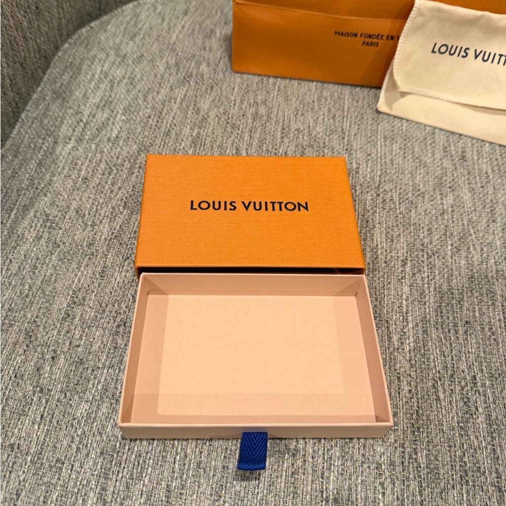 Louis Vuitton 🆕 Authentic Empty Box, Pouch & Bag - Picture 3 of 10